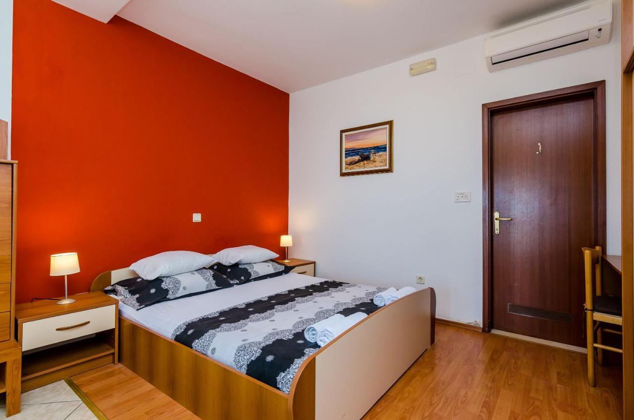 Apartments Kanjuo By The Sea Mlini Exterior photo
